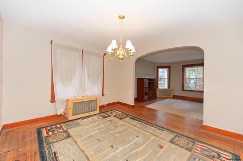 25 Hawk St, Schenectady, NY 12308 photo 11