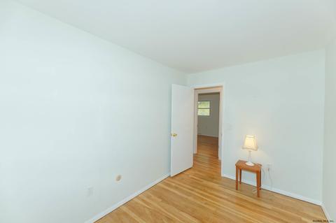 170 Ray Ave, Schenectady, NY 12304 photo 26