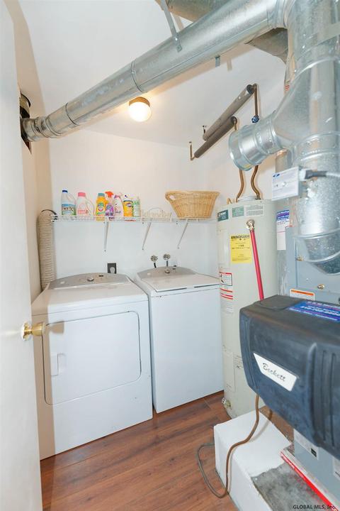 170 Ray Ave, Schenectady, NY 12304 photo 30