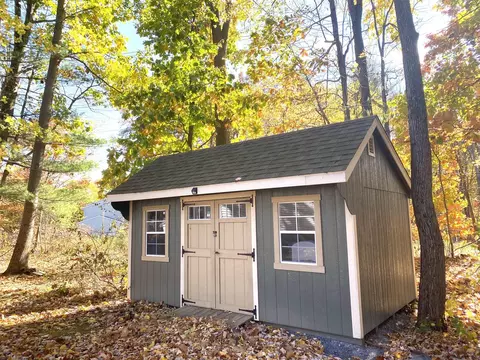 42 Henderson Rd, Glenmont, NY 12077 photo 7
