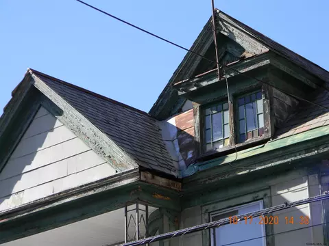 418 Schenectady St, Schenectady, NY 12307 photo 2