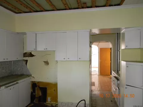 418 Schenectady St, Schenectady, NY 12307 photo 24