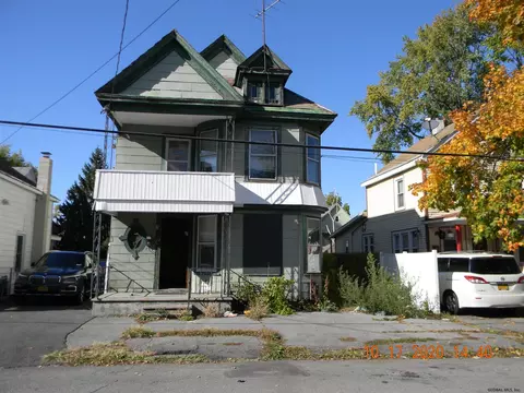 418 Schenectady St, Schenectady, NY 12307 photo 1