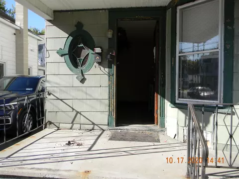 418 Schenectady St, Schenectady, NY 12307 photo 3