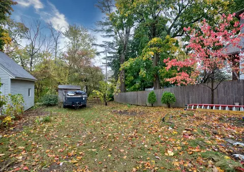 1022 Dean St, Schenectady, NY 12309 photo 32