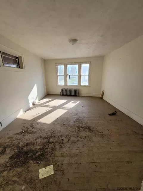 313 Front St, Schenectady, NY 12305 photo 13
