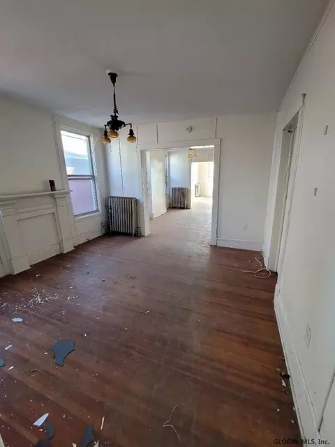 313 Front St, Schenectady, NY 12305 photo 12
