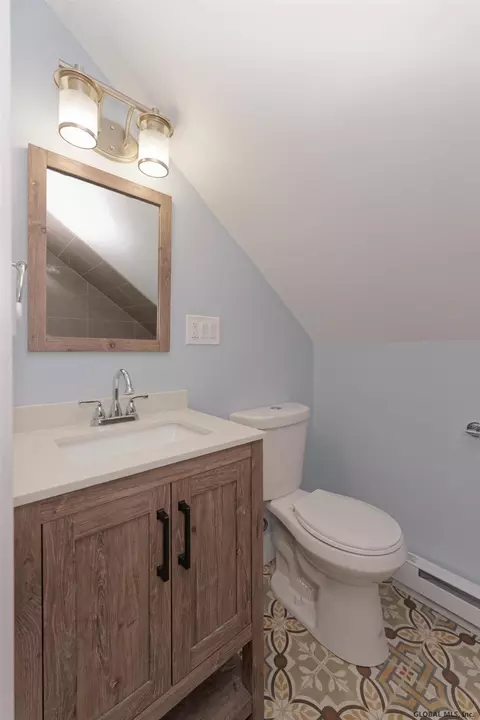37 Marshall Ave, Schenectady, NY 12304 photo 23