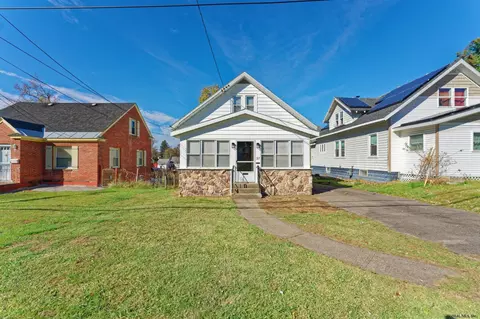 37 Marshall Ave, Schenectady, NY 12304 photo 1