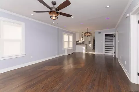 37 Marshall Ave, Schenectady, NY 12304 photo 7