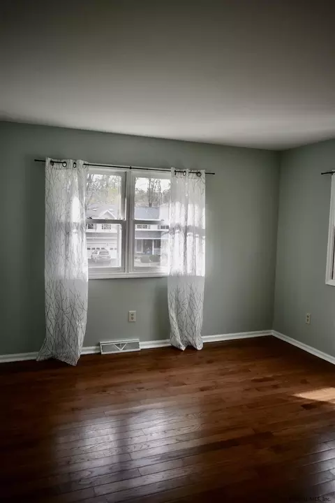 88 Hampton St, Delmar, NY 12054 photo 22