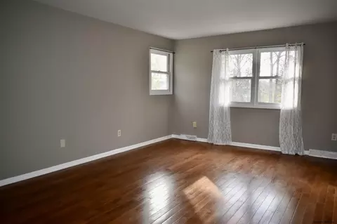 88 Hampton St, Delmar, NY 12054 photo 21