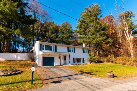 17 Lakeside Dr, Castleton, NY 12033 photo 3