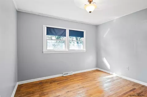 49 Owlkill Rd, Eagle Bridge, NY 12057 photo 17