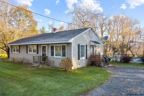 49 Owlkill Rd, Eagle Bridge, NY 12057 photo 1