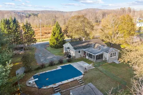 49 Owlkill Rd, Eagle Bridge, NY 12057 photo 6