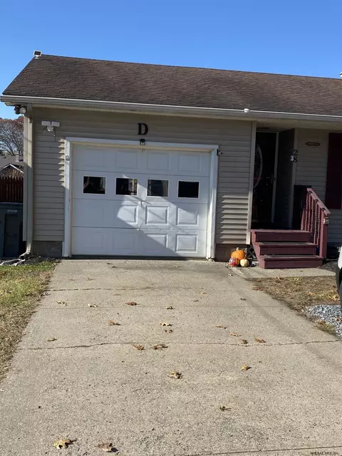 28 Wright St, Hudson Falls, NY 12839 photo 14