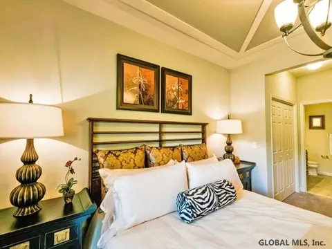 1204 Grayson Pl, Schenectady, NY 12302 photo 6
