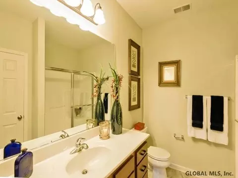 1204 Grayson Pl, Schenectady, NY 12302 photo 9