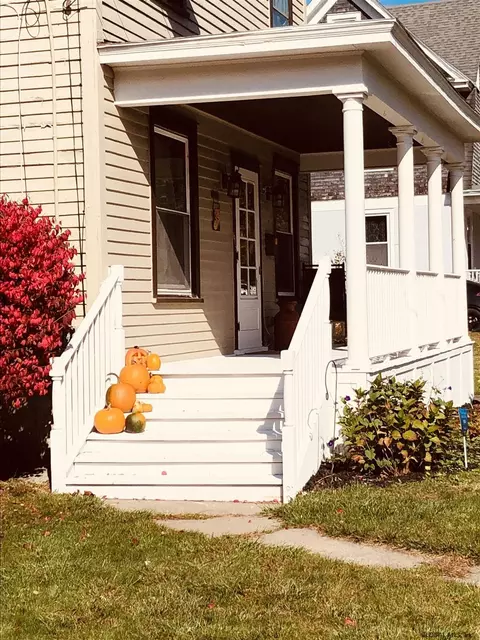 615 Bedford Rd, Schenectady, NY 12308 photo 4