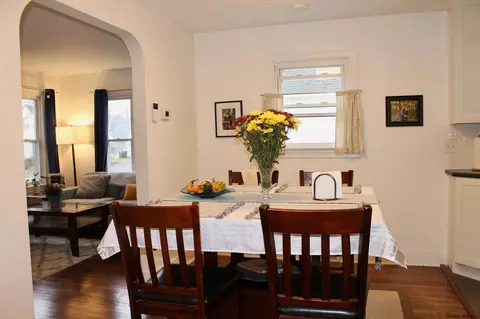 30 Brookman Ave, Delmar, NY 12054 photo 5