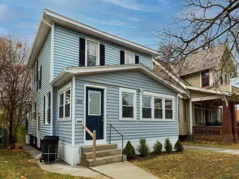 202 Rosa Rd, Schenectady, NY 12308 photo 1
