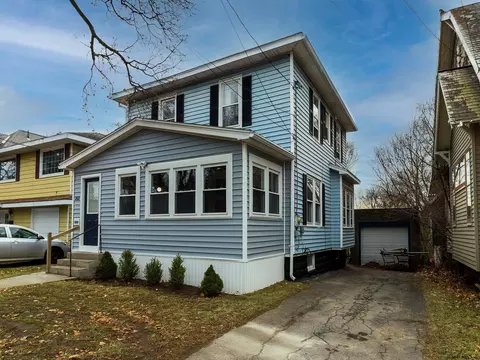 202 Rosa Rd, Schenectady, NY 12308 photo 2