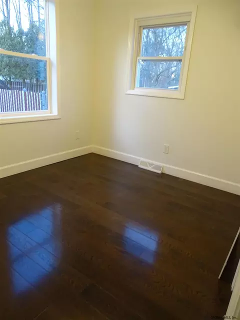 156 East Palmer Ave, Schenectady, NY 12303 photo 16