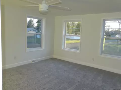 156 East Palmer Ave, Schenectady, NY 12303 photo 23