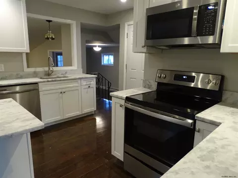 156 East Palmer Ave, Schenectady, NY 12303 photo 5