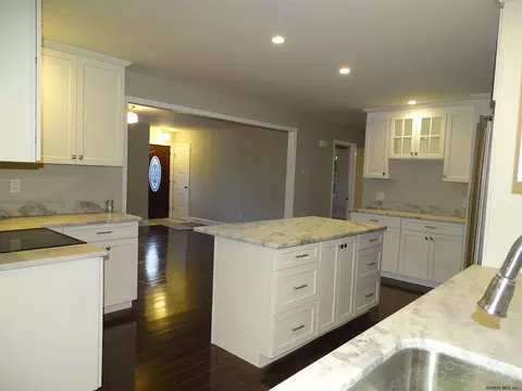 156 East Palmer Ave, Schenectady, NY 12303 photo 7