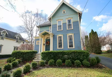 115 Washington Ave, Cobleskill, NY 12043 photo 3