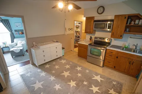 1817 Hillside Ave, Schenectady, NY 12309 photo 32