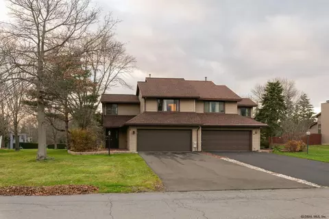 14 Sandhurst Dr, Slingerlands, NY 12159 photo 37