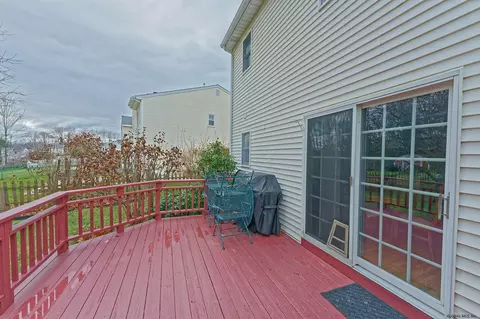 46 Cooks Ct, Waterford, NY 12188 photo 23