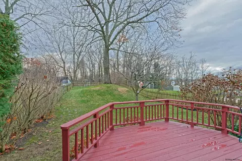 46 Cooks Ct, Waterford, NY 12188 photo 24
