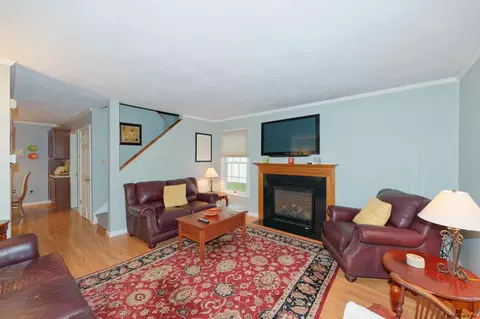46 Cooks Ct, Waterford, NY 12188 photo 6