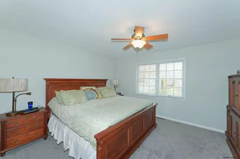 46 Cooks Ct, Waterford, NY 12188 photo 16