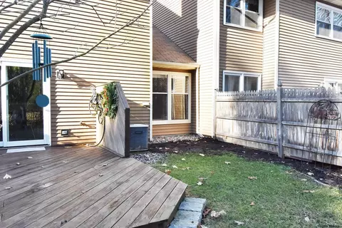 26 Commonwealth Dr, Glenmont, NY 12077 photo 43