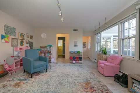 17 Clarkson Rd, Delmar, NY 12054 photo 33