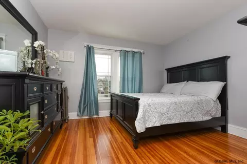 1035 Lexington Ave, Schenectady, NY 12309 photo 12