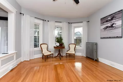 1035 Lexington Ave, Schenectady, NY 12309 photo 5