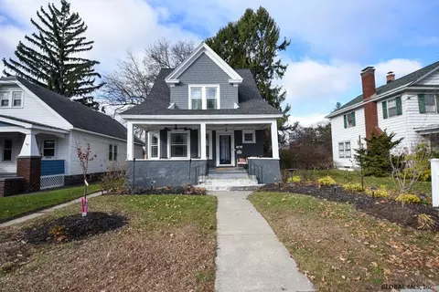 1035 Lexington Ave, Schenectady, NY 12309 photo 1