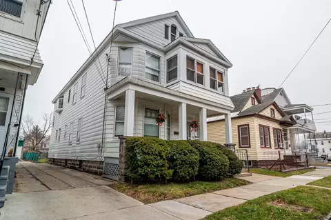 1123 Webster St, Schenectady, NY 12303 photo 2