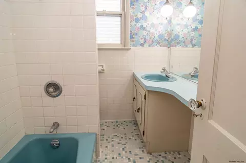 1123 Webster St, Schenectady, NY 12303 photo 23