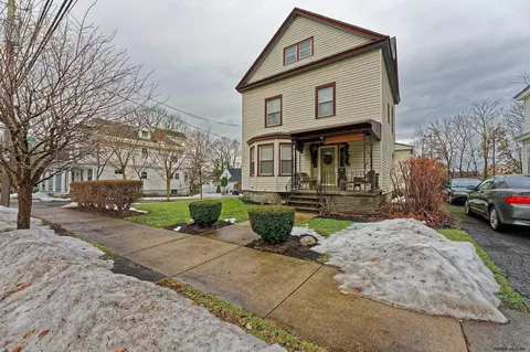1601 Lenox Rd, Schenectady, NY 12308 photo 2