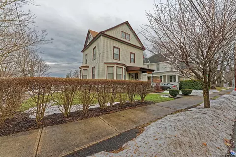 1601 Lenox Rd, Schenectady, NY 12308 photo 3