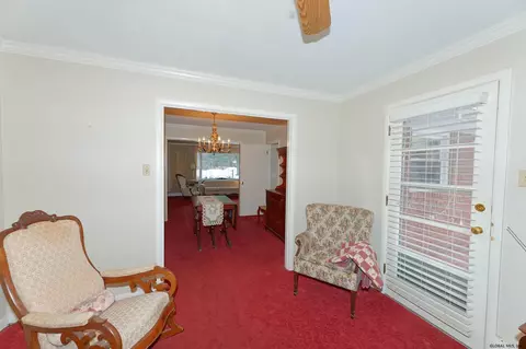 831 Ashmore Ave, Schenectady, NY 12309 photo 7