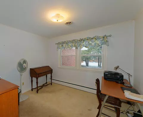 831 Ashmore Ave, Schenectady, NY 12309 photo 12