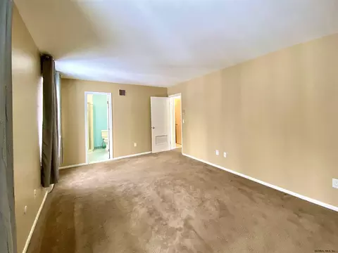 12 Leaf Rd, Delmar, NY 12054 photo 26
